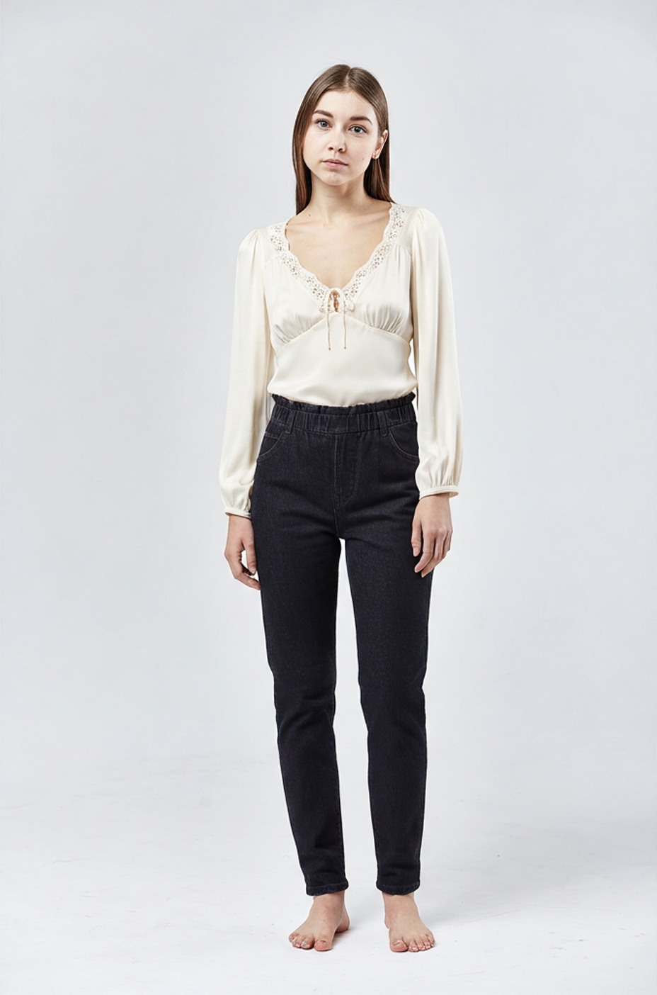 Romantic outfit virtual try-on demo